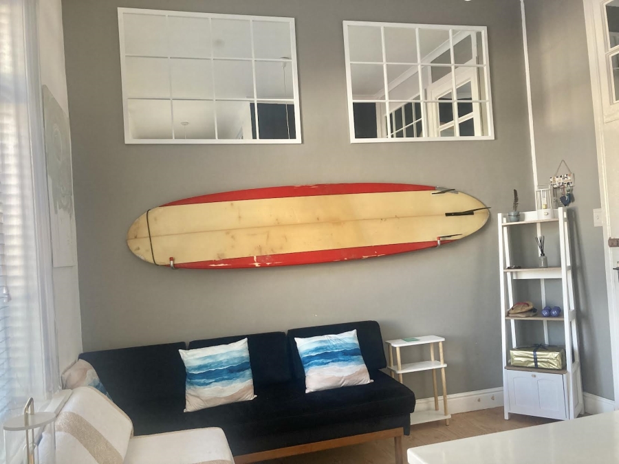To Let 1 Bedroom Property for Rent in Muizenberg Western Cape
